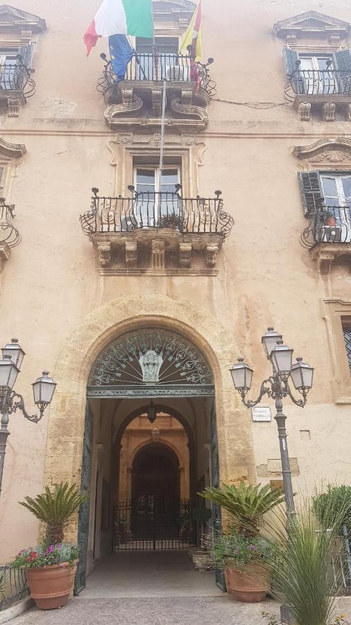 Il Museo Di Teresa Piazza Del Teatro Centrale 아그리젠토 외부 사진