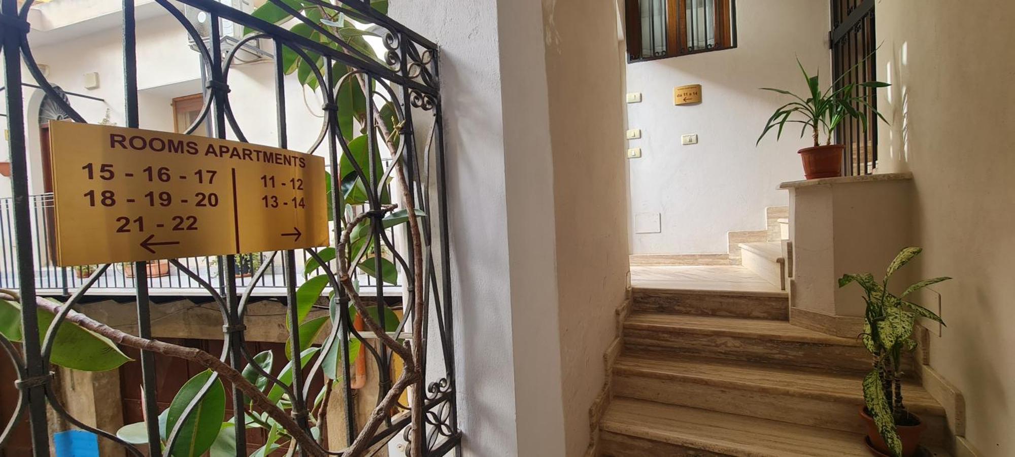 Il Museo Di Teresa Piazza Del Teatro Centrale 아그리젠토 외부 사진